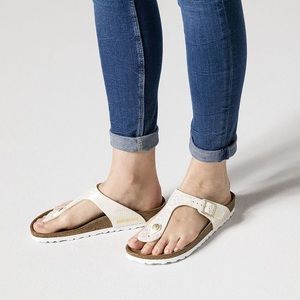 Brand new Birkenstock Gizeh Sandals